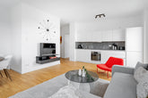 Iconic 2BR Apartment HANSEN I Mercedes & US Army I Family-friendly